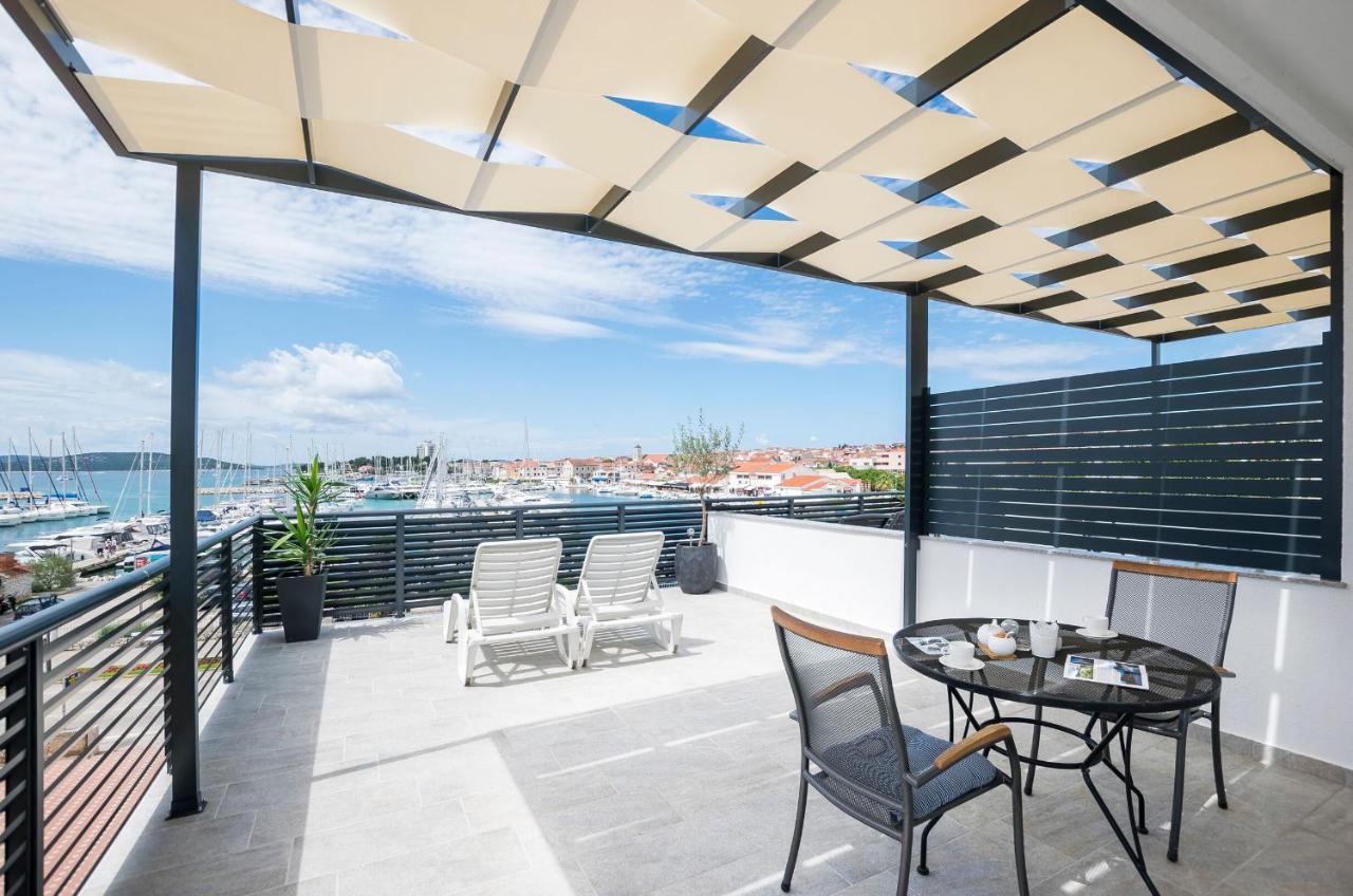 Apartments And Rooms Mare Водице Екстер'єр фото