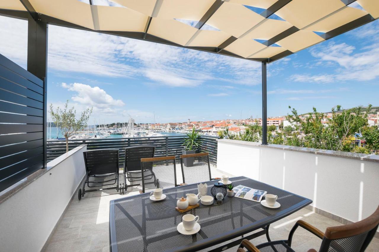 Apartments And Rooms Mare Водице Екстер'єр фото