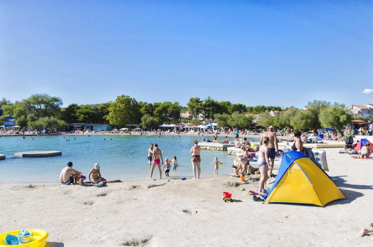 Apartments And Rooms Mare Водице Екстер'єр фото